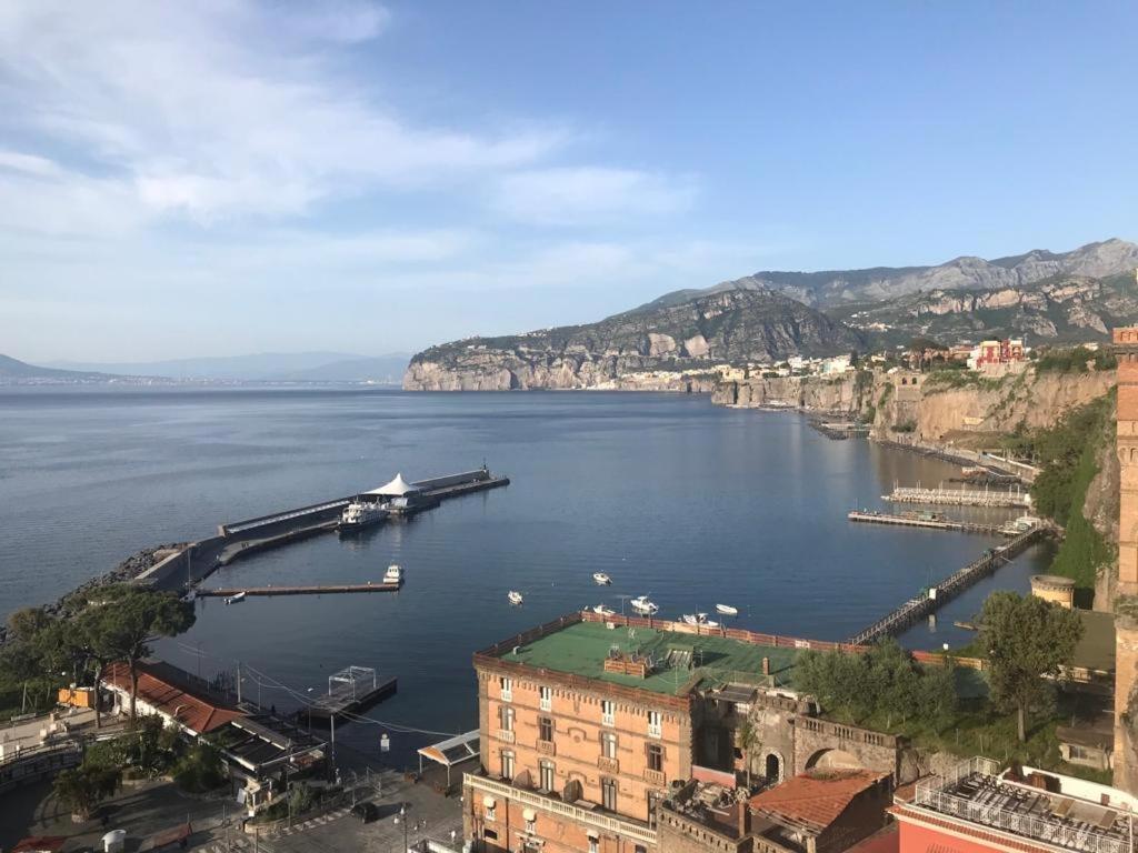 The House Of Peppe&Luisa Apartment Sorrento Exterior foto